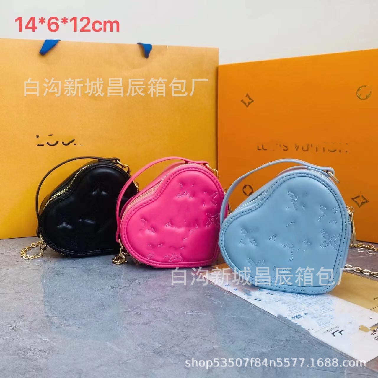 2023 New High-Grade Mini Bag Shoulder Crossbody Portable Heart Bag Stylish and Portable Ladies Lipstick Pack