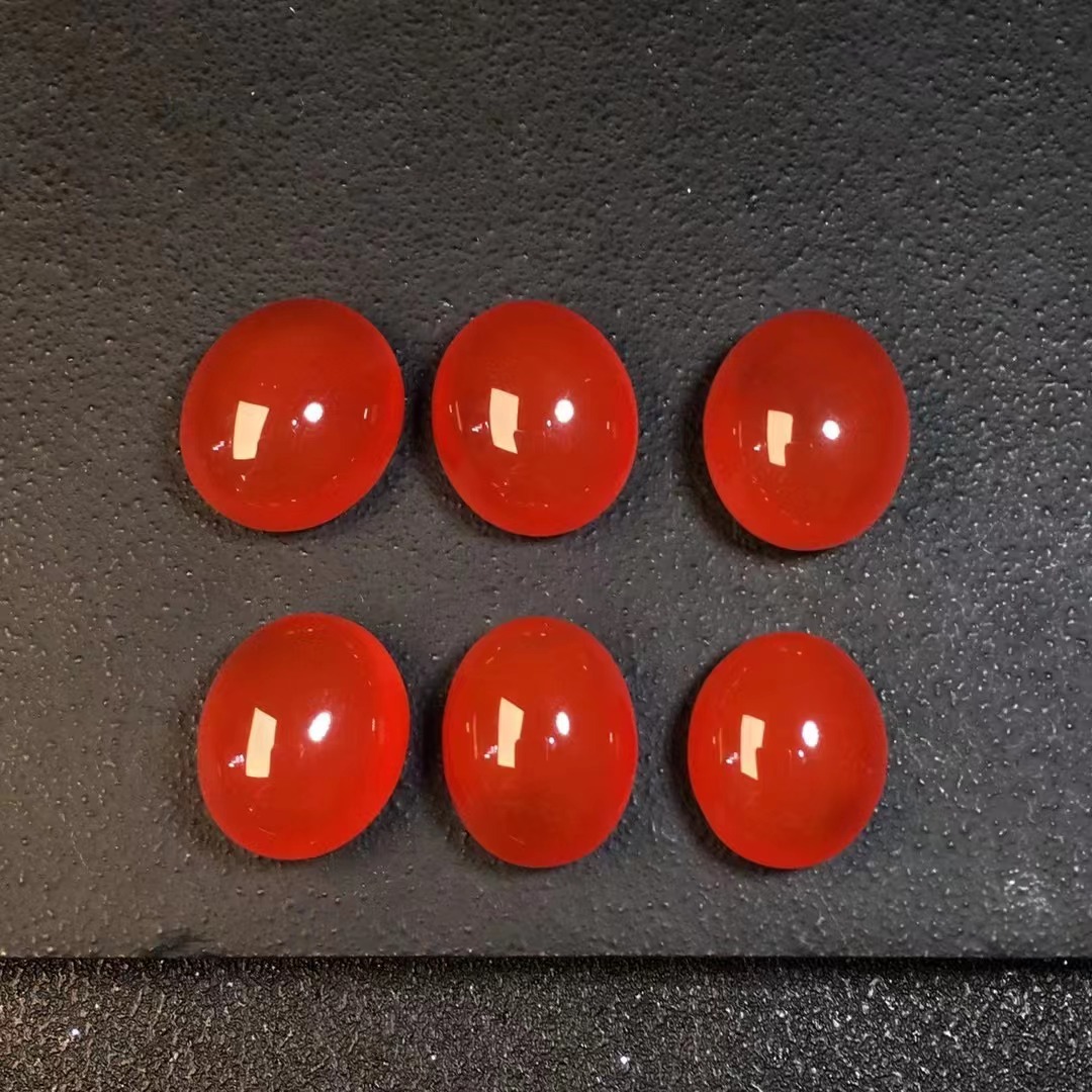 精品原矿保山冰红南红戒面全品无瑕疵,高冰莹润.