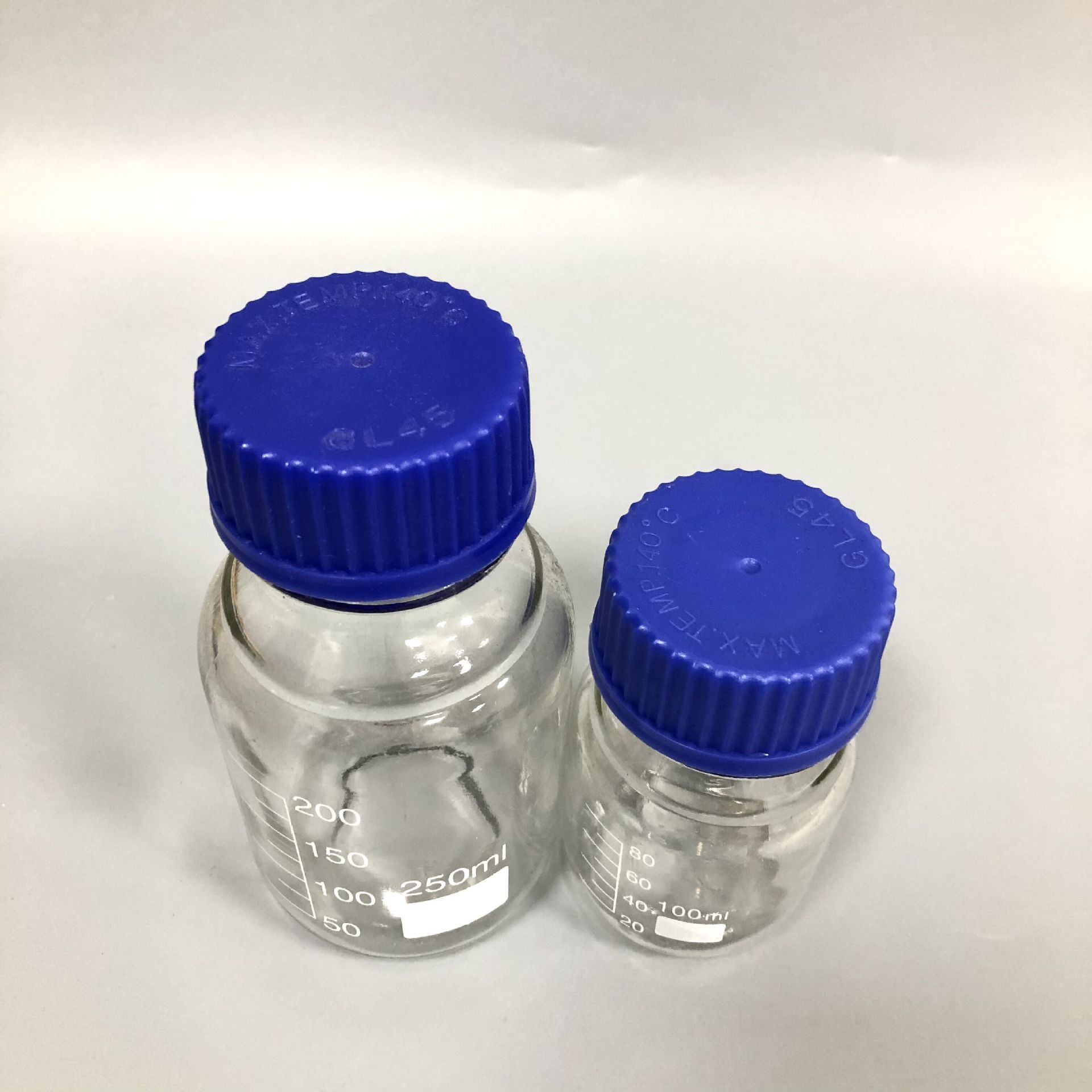 玻璃棕色透明蓝盖丝口试剂瓶高硼硅蓝盖瓶50/100/250/500/1000ml