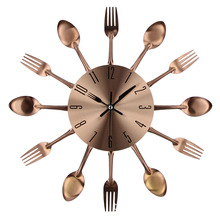 创意餐厅红铜色金属刀叉挂钟客厅家用简约时钟轻奢钟表艺术挂表大