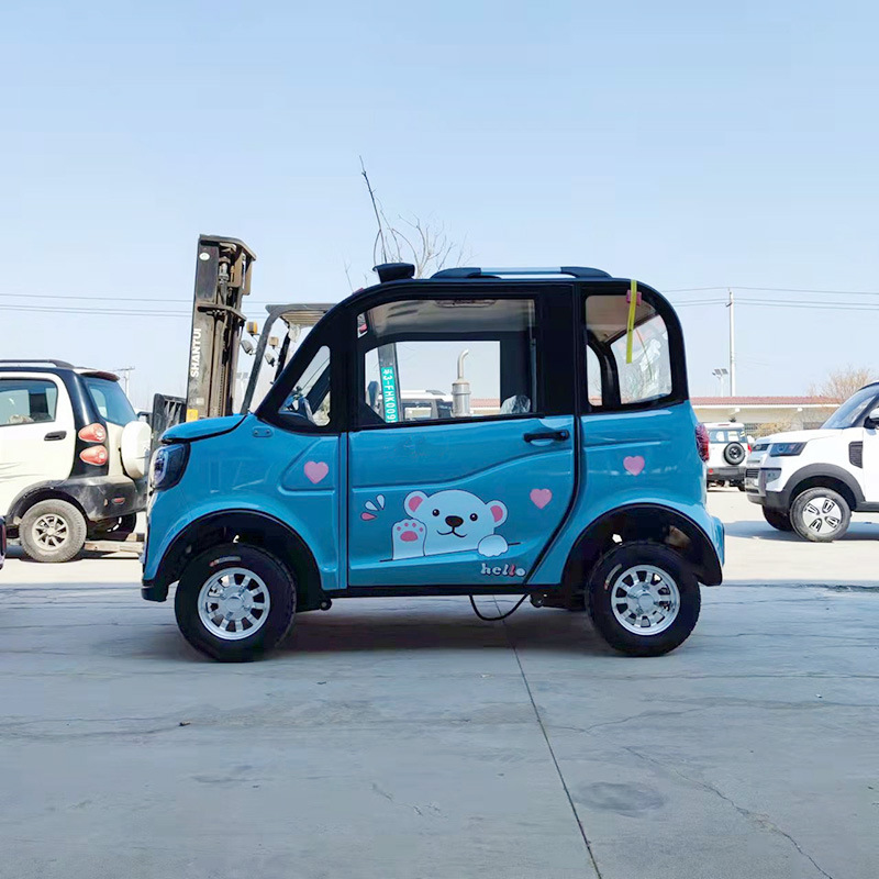 电动四轮家用接送孩子老年代步车 四门四座女士电动轿车