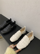 设计感小众白色乐福鞋韩版低跟鞋复古英伦小皮鞋2023早春款单鞋女