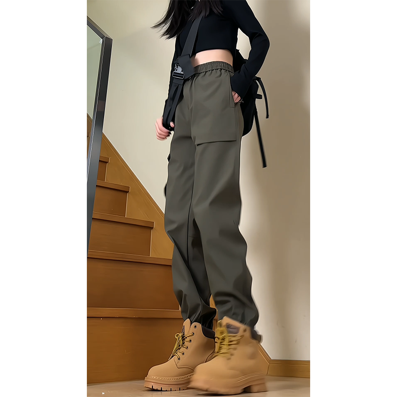 军绿色冲锋马丁靴裤子搭配男美式vibe机能春秋专业徒步登山工装裤