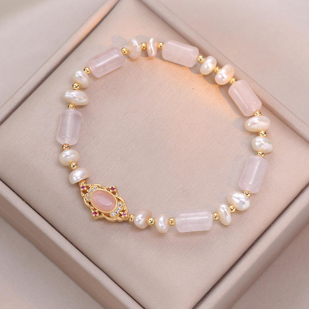 手链女日韩风粉晶时尚天然淡水珍珠手链网红气质设计感手饰女批发