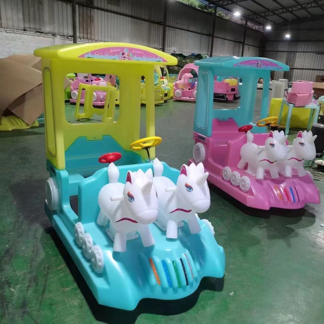 新款广场碰碰车公园游乐车夜市摆摊电瓶车户外电动碰碰车批发批发