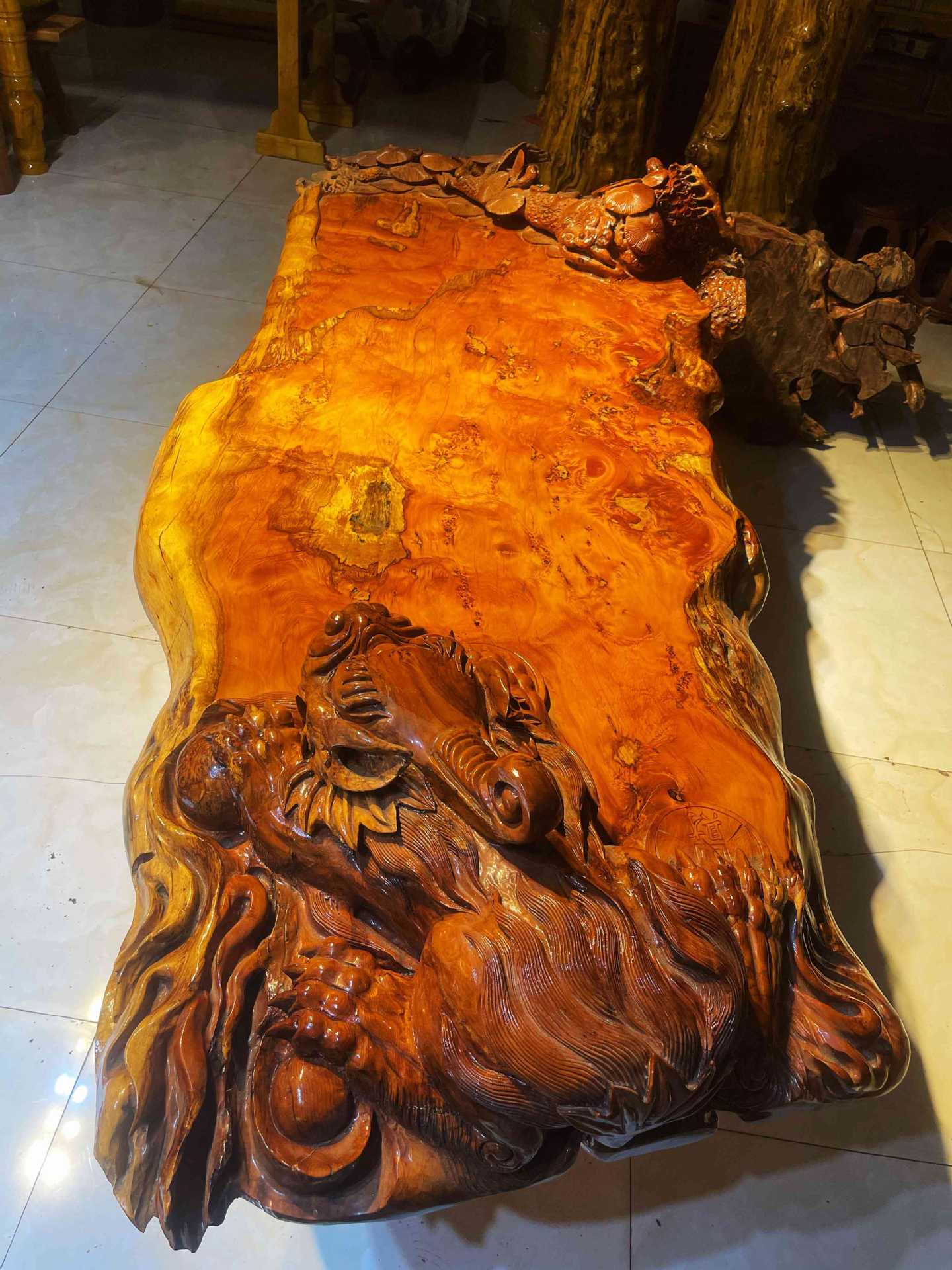 红豆木貔貅大板整体制作老料红豆杉大板树瘤大板茶盘茶台茶桌