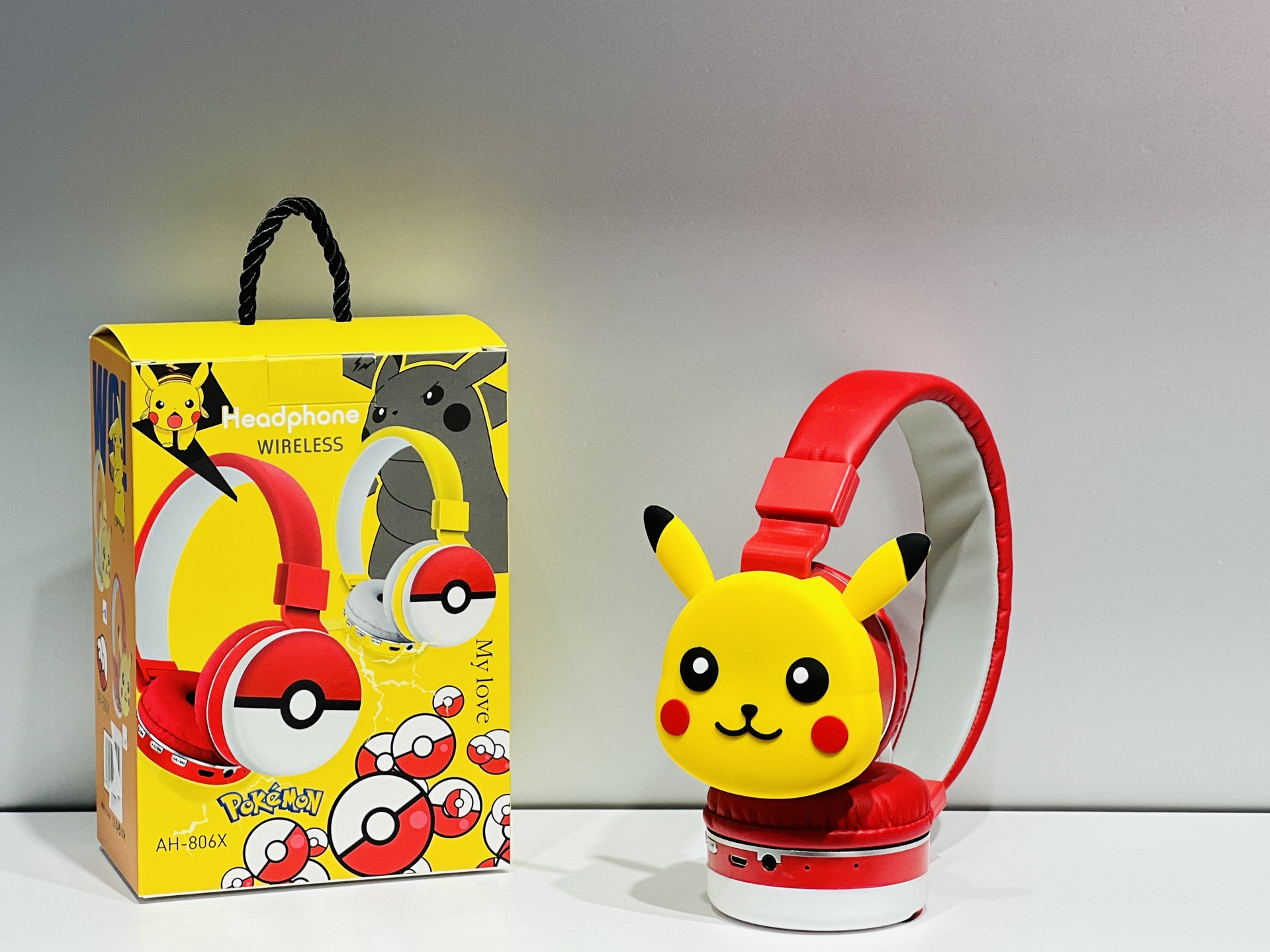 New Cartoon Headset Bluetooth Headset Pikachu Children's Creative Gift Collapsible Anime AH-806X