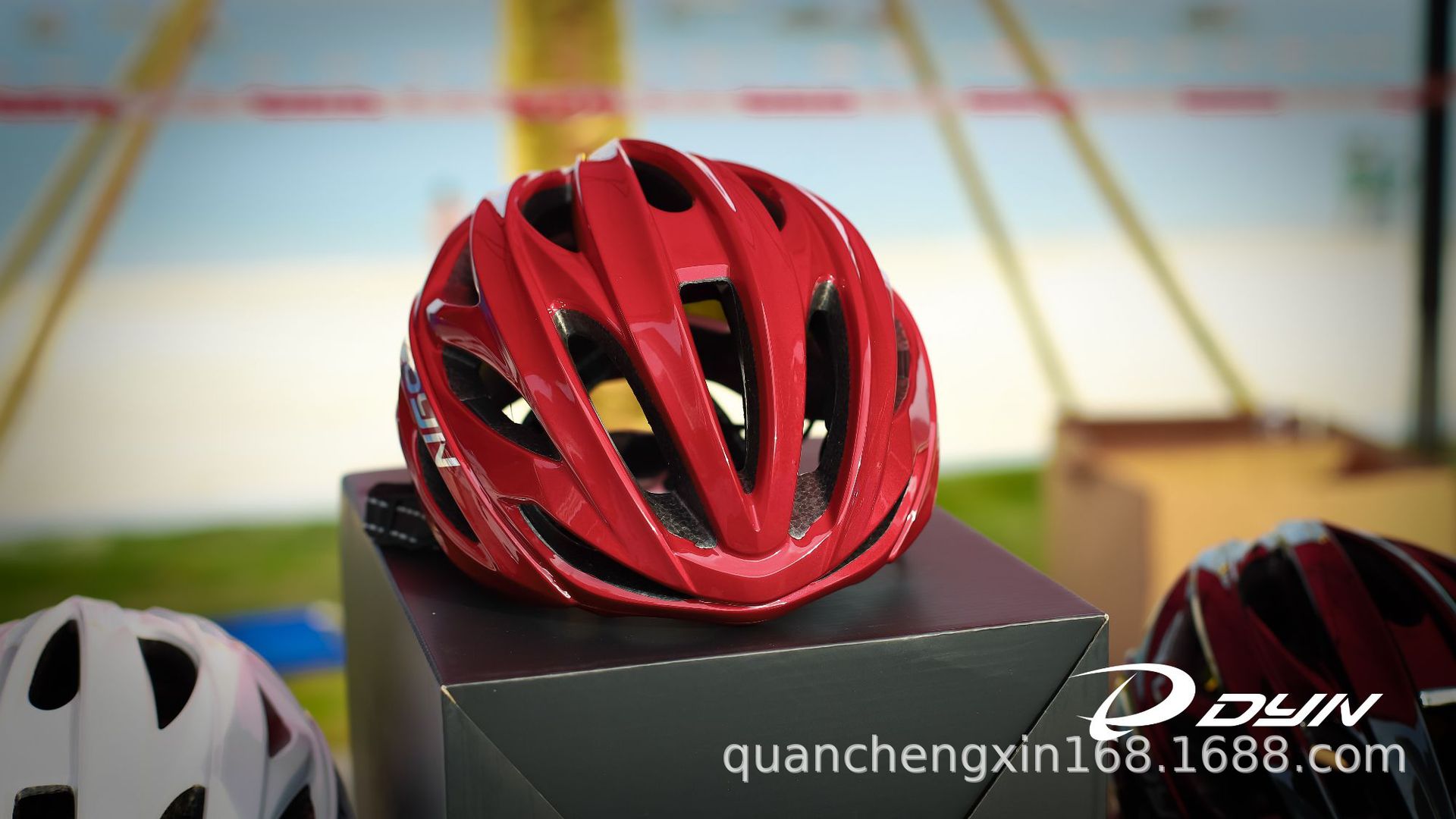dyn戴恩阿波罗骑行头盔 公路车山地自行车户外安全盔透气一体成型