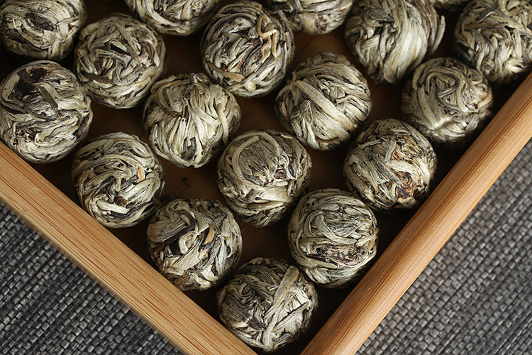 白毫银针 单芽龙珠古树白茶 春茶月光白 迷你小沱茶一颗一泡耐泡