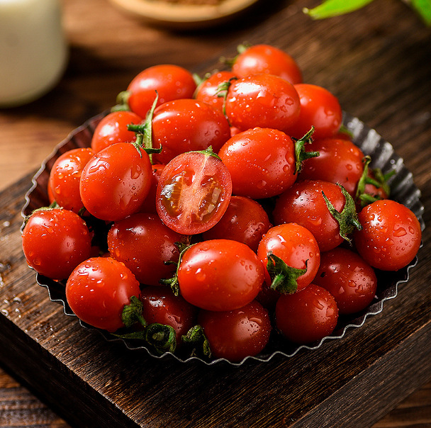 『广西露天千禧圣女果』千禧果新鲜现摘农家小番茄小西红柿小柿子