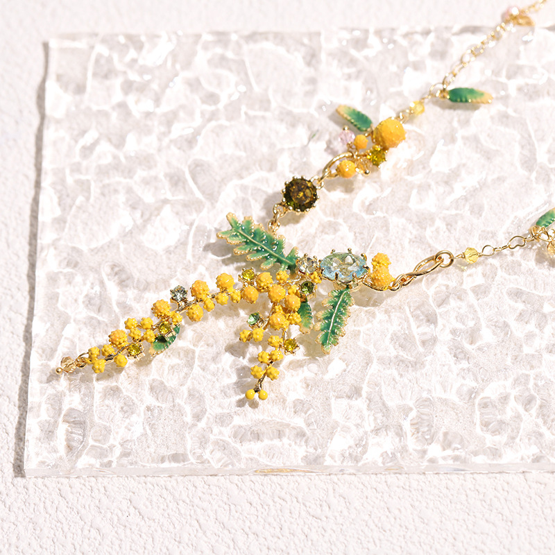 普罗旺斯系列小黄果绿叶蓝色锆石金色项链