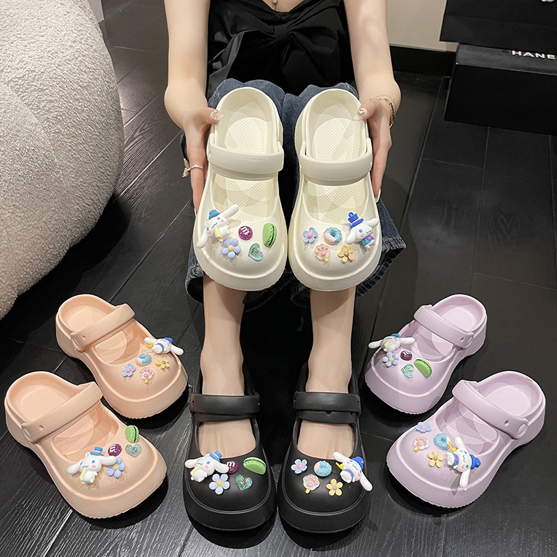 Cute Cartoon Hole Shoes Non-Slip Slippers Women's Summer Outdoor Sandals 23 Shit Feeling Half Slippers Beach Shoes Sandals