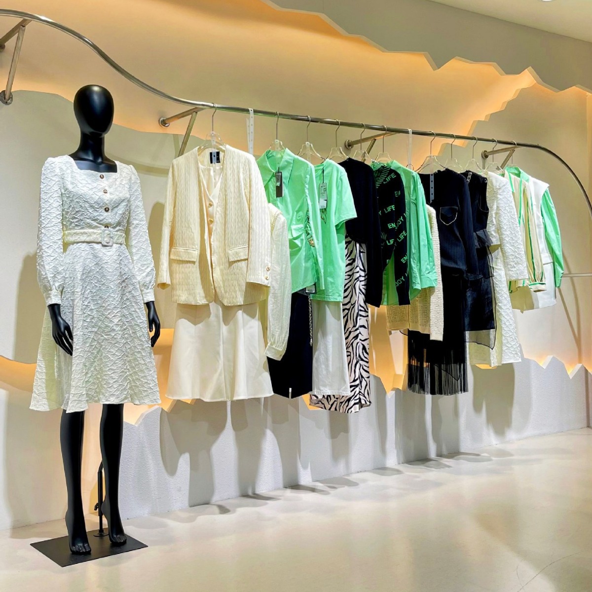 原单裙子剪标秋冬图片-海量高清原单裙子剪标秋冬图片大全 - 阿里巴巴