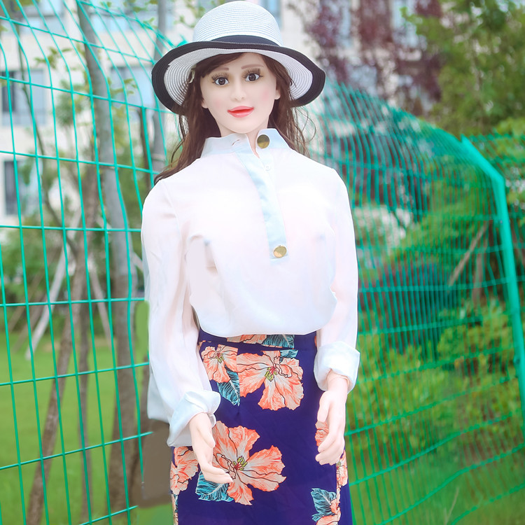 一体胸部注水娃娃