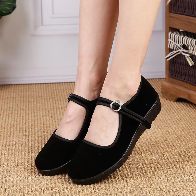 Spring New Old Beijing Cloth Shoes Women's Shoes Ceremonial Shoes Pumps Comfortable Breathable Buckle Work Shoes Non-Slip Soft Bottom