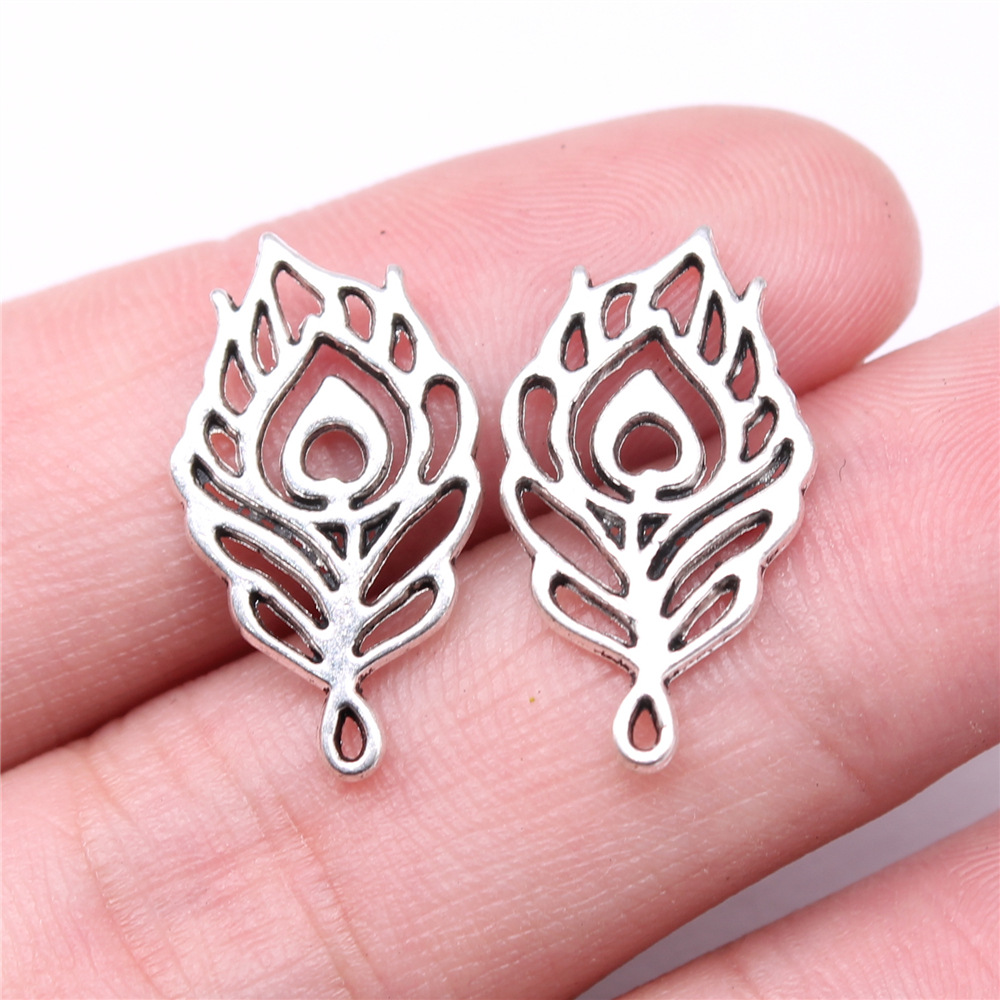 9g 古银色 diy合金饰品配件 飞行动物 孔雀翎吊坠