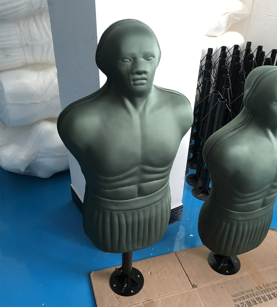 迷彩刺杀人形靶 木枪人形桩拳击训练假人发泄式假人移动吸盘型靶