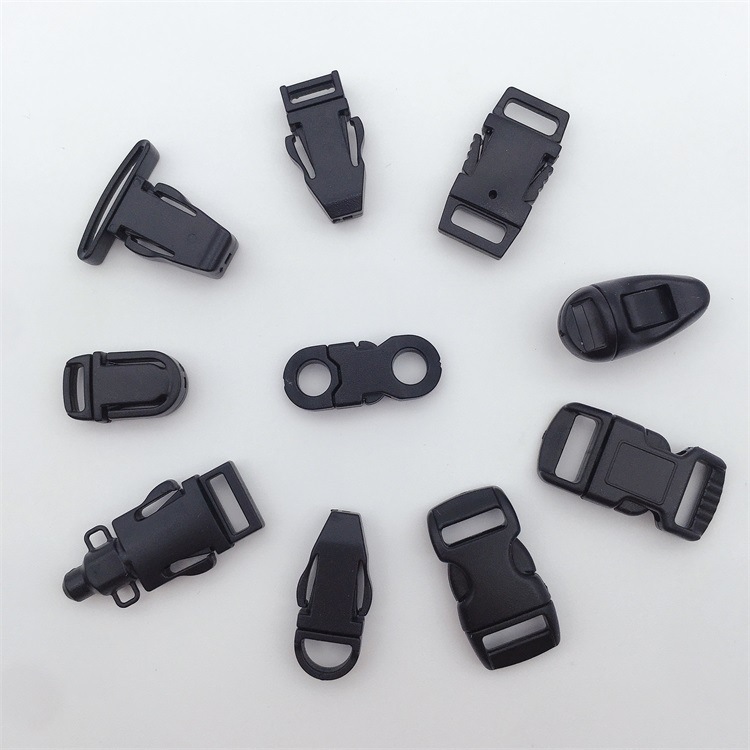 现货供应塑料黑色飞机扣小插扣拉尾卡扣箱包扣扣具厂家批发