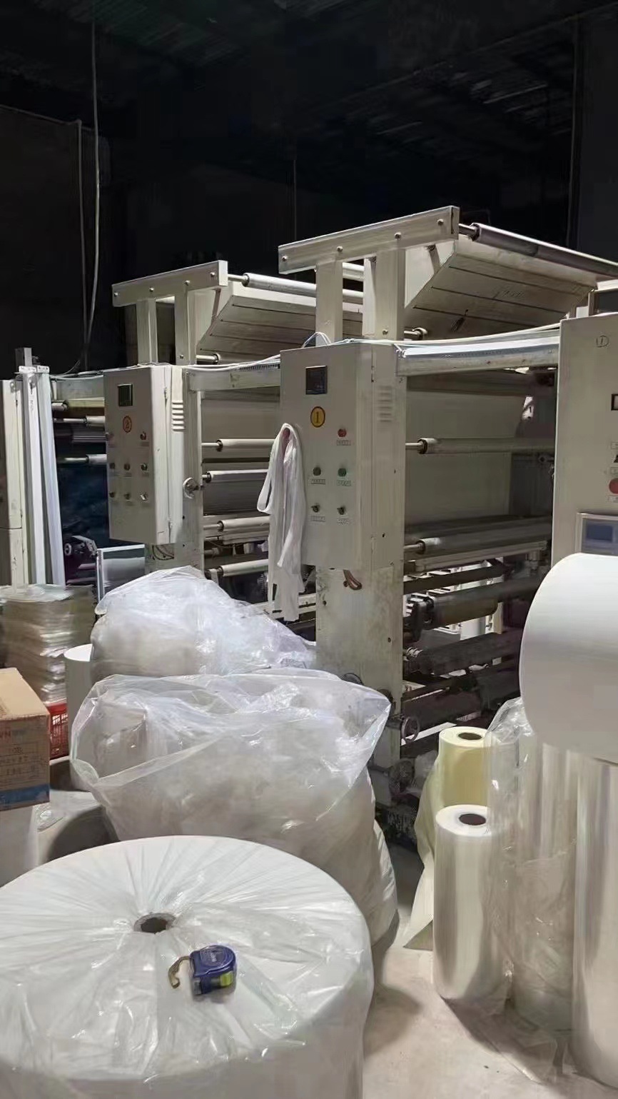 出售二手九成新印刷设备1000型两色普通凹印机