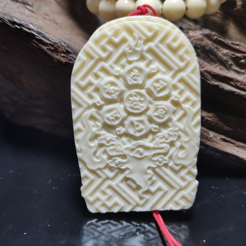 象牙果雕刻吊牌阿弥陀佛挂牌车挂吊坠项坠手串项链饰品挂件