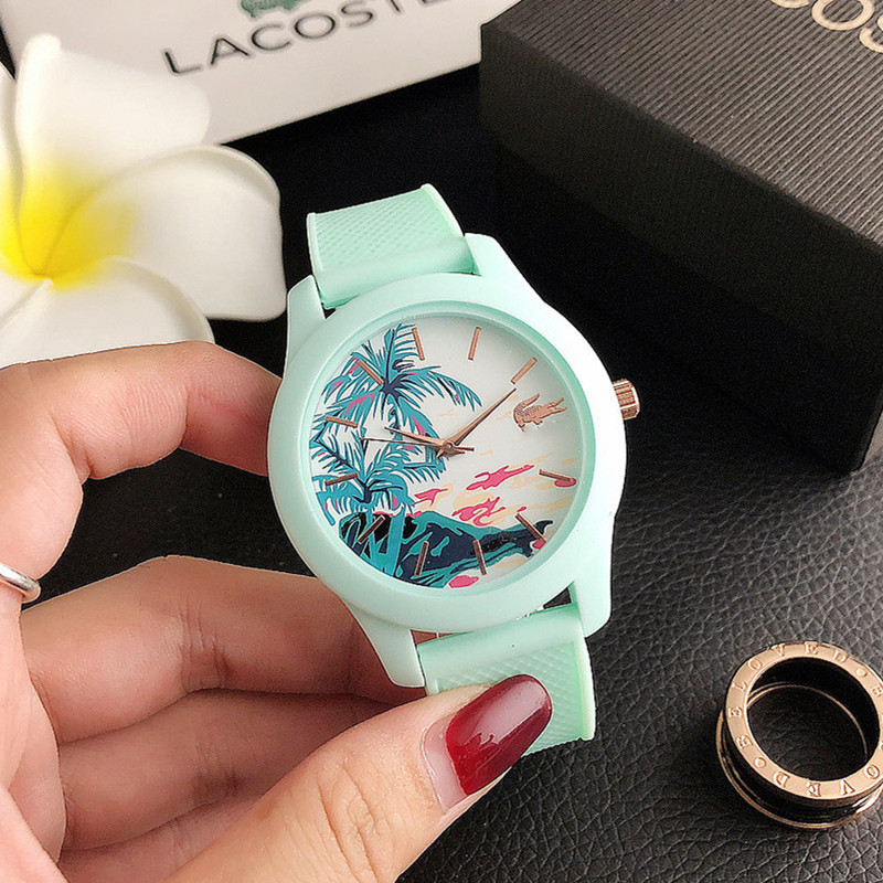 新款上市卡通硅胶手表男学生表廉价手表wrist watch广州钟表批发