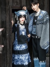 布依族少数民族蜡染服装女壮族帽子演出服装日常便装表演摄影写真