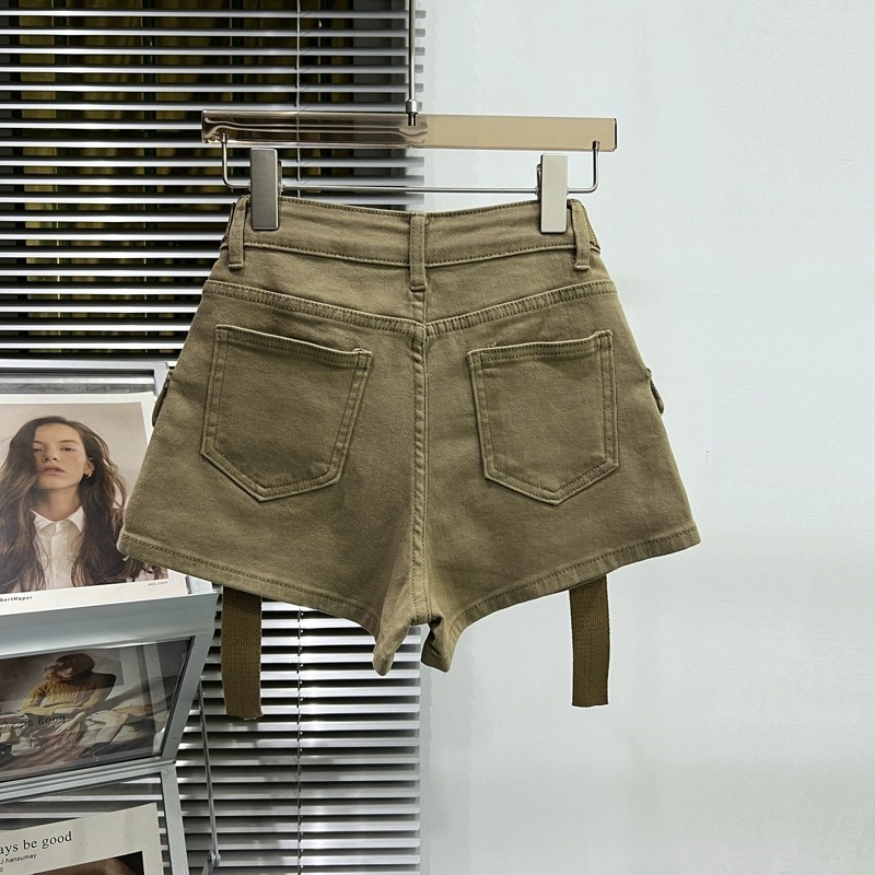 2023 New Large Workwear with Pocket Denim Shorts Women's Elastic Slim Fit Summer High Waist Hip Lifting Hot Pants Fashion