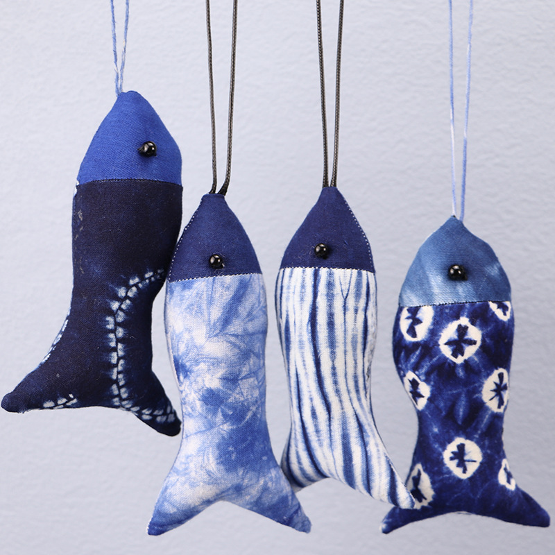 批 发云南手工扎染年年有鱼挂件大理蓝染布艺手机链情侣儿童钥匙