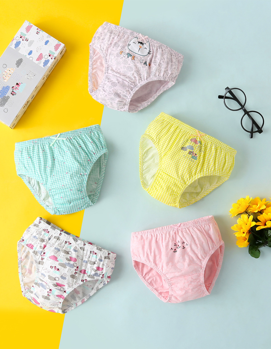 女童内裤纯棉卡通印花a类儿童裤女宝宝中小童三角裤五条盒 装