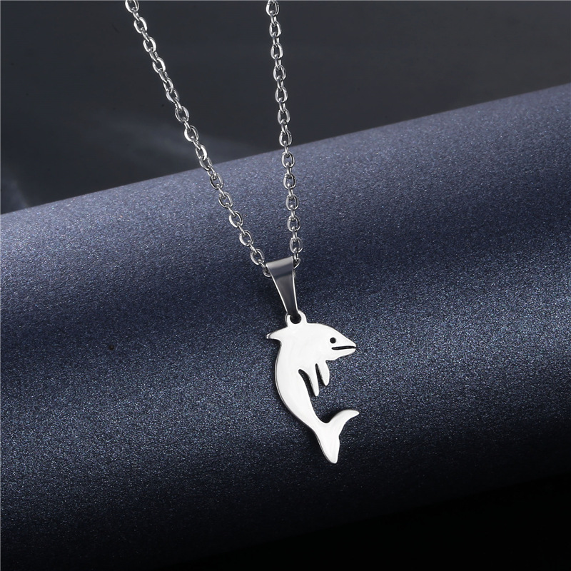 Japanese and Korean Style Glossy Cute Dolphin Necklace Pendant Simple Artistic Style Animal Stainless Steel Clavicle Chain One-Piece Delivery