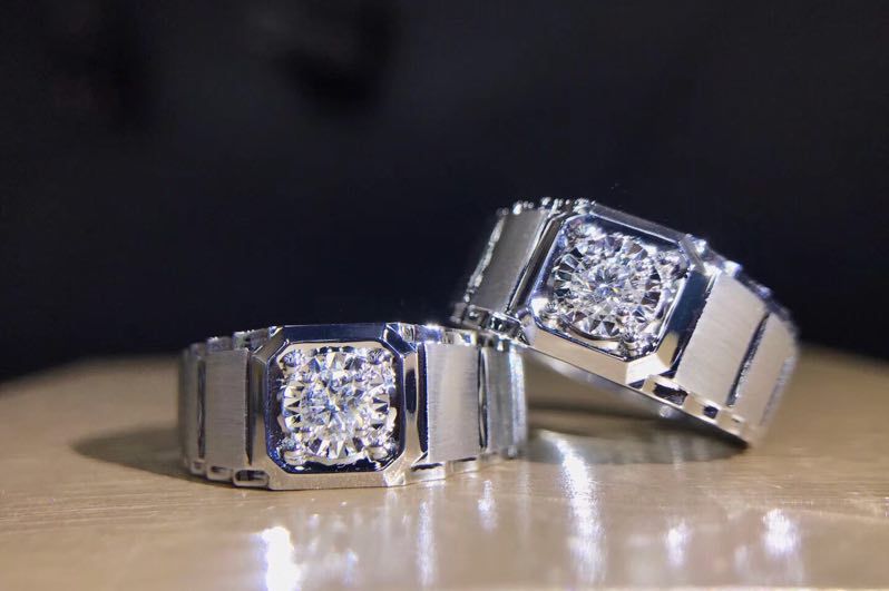 男士南非钻戒真金真钻天然钻石真钻戒指正品 白18k金珠宝首饰批发