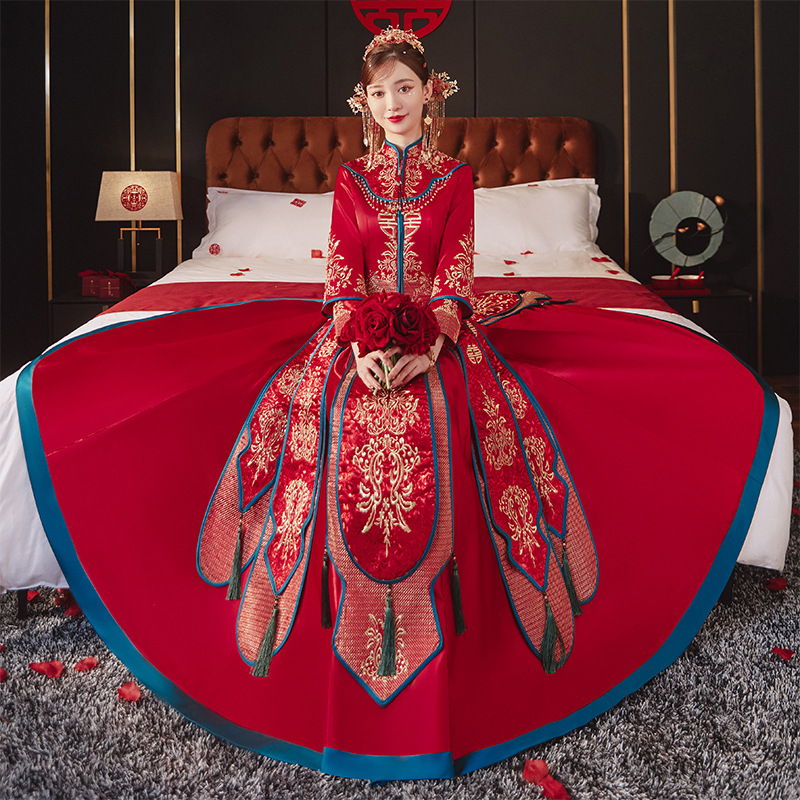 秀禾服新娘2021年新款冬季中式结婚礼服嫁衣秀和服女婚纱显瘦婚服