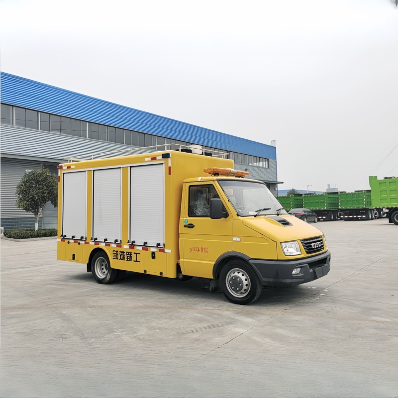 依维柯工程救险车 应急救援车 根据工作需求配救援设备 双排可选