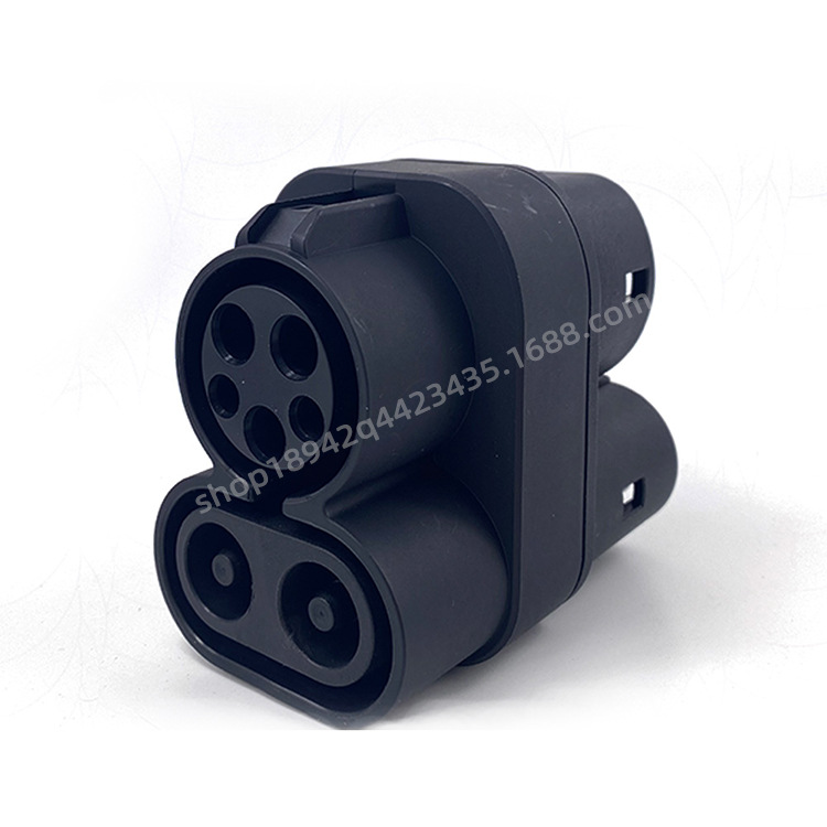 新能源电动汽车直充转接头 ccs1-ccs2 150a美标转欧标充电适配器