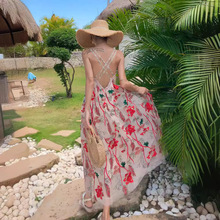 三亚2020新款沙滩裙超仙吊带露背波西米亚连衣裙海边度假长裙女夏