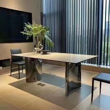 德利丰岩板餐桌不锈钢底架高端设计师轻奢家用小户型现代极简餐桌