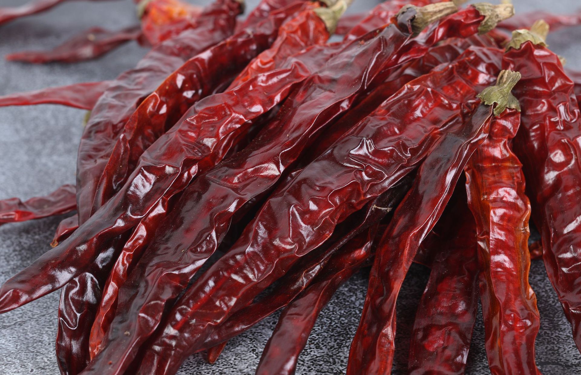 现货批发二荆条微辣特香二青条红辣椒油辣子调味料干辣椒散装500g