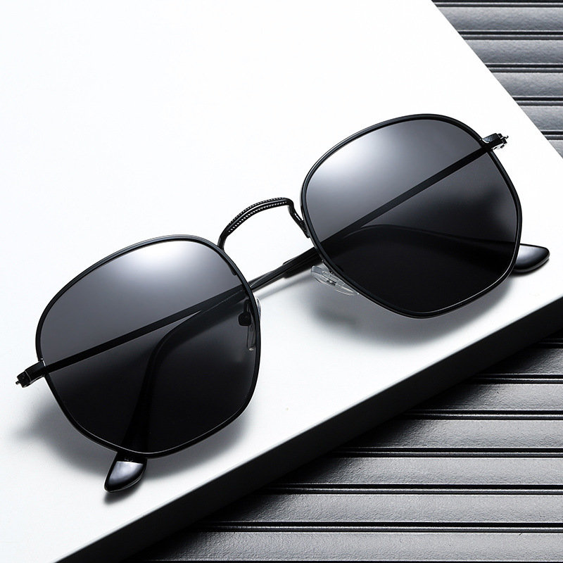 复古圆框潮款时尚偏光太阳镜男士街拍金属墨镜司机开车钓鱼眼镜