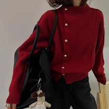 高级感冬季韩版卷边立领斜排扣羊毛针织开衫慵懒风新年红色毛衣女