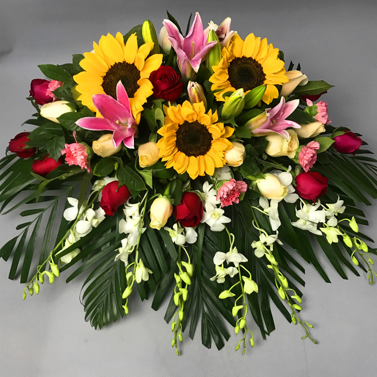 讲台花会议桌花胸花鲜花同城年会酒店宴会北京上海广州深圳杭州店