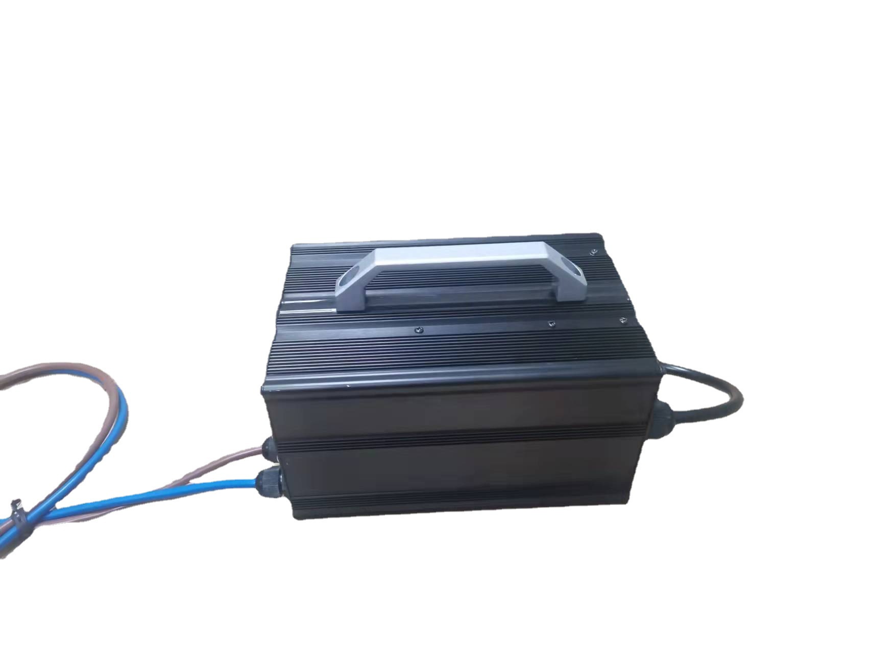 48v 38a三元锂充电器高尔夫车充电器清扫车充电器机器人充电器