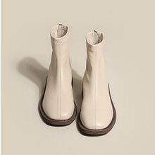 白色短靴女马丁靴子2023秋季新款平底切尔西瘦瘦靴英伦风方头女鞋