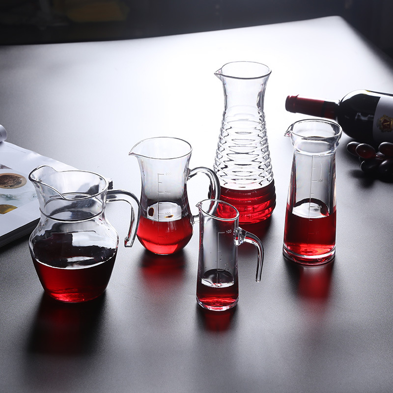 星飞pc醒酒器塑料透明分酒器酒店餐厅倒酒瓶带刻度倒酒壶厂家现货