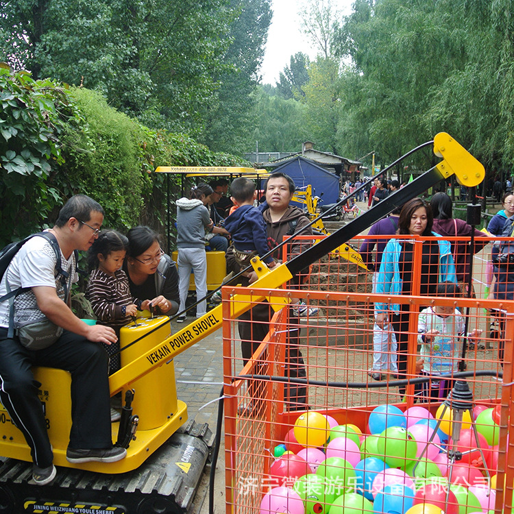 小本生意创业地摊 地摊广场游戏设备 游乐吊车 摆地摊赚钱好项目