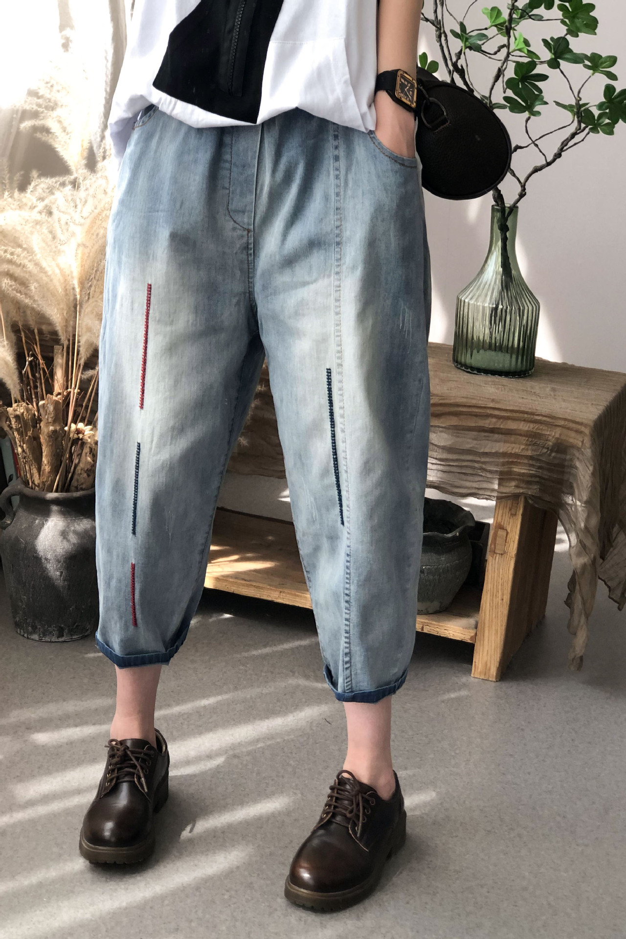 文艺绣线水洗磨白松紧腰宽松休闲牛仔裤女春夏季新款七分裤女