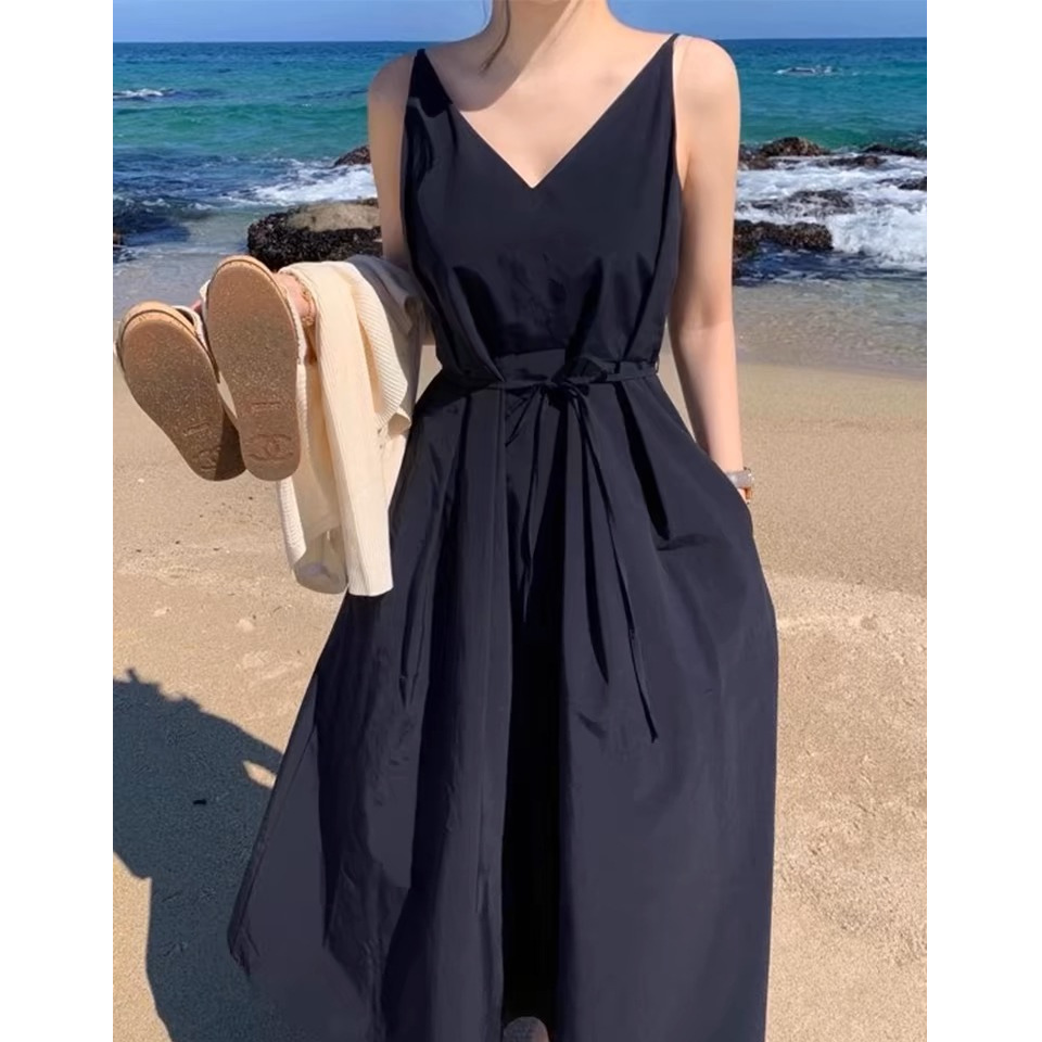 2024韩国chic夏季法式小众系带吊带连衣裙女收腰显瘦沙滩裙长裙子