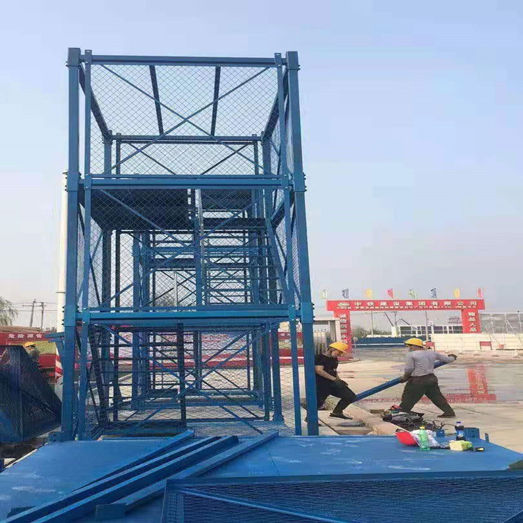 爬梯安全梯笼 基坑防护直爬梯 箱体组合式梯笼 高铁隧道高空爬梯