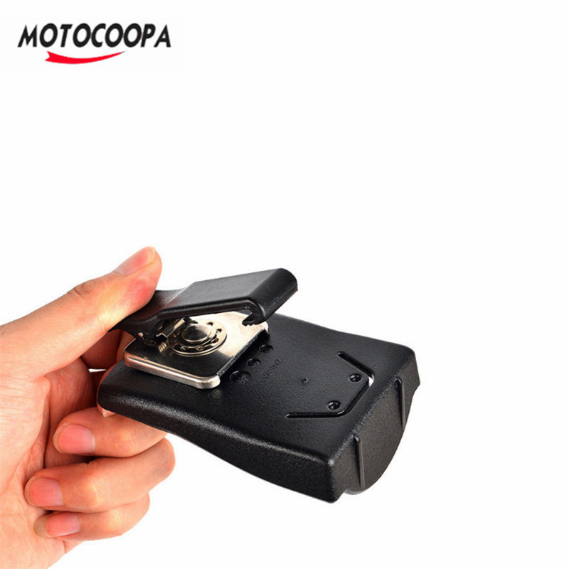 美特酷gp328plus对讲机机托机夹gp338plus gp628plus电池机夹挂扣