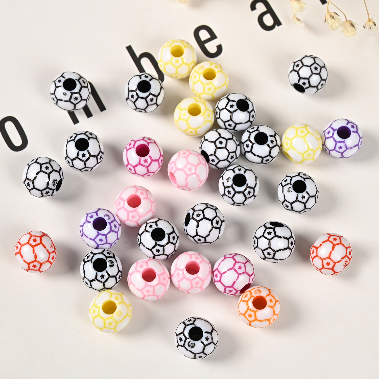 手工diy串珠苹果材料足球 亚克力地球珠中珠 料散珠子批发-阿里巴巴