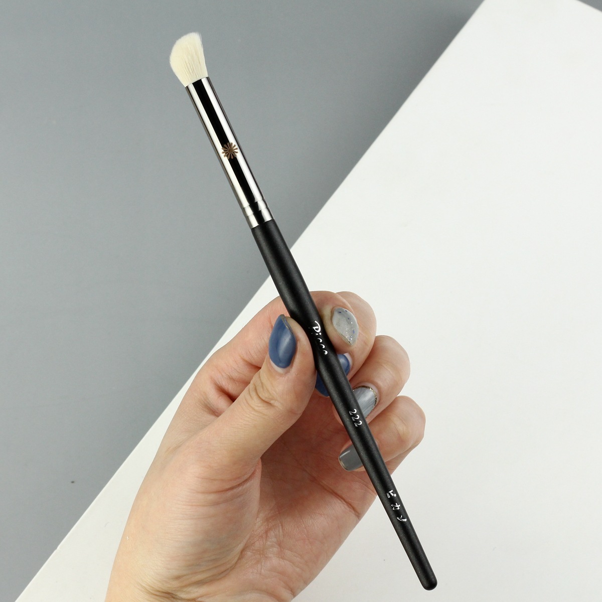 新款毕222斜头鼻影刷化妆刷一支 斜角圆头高光阴影刷羊毛真毛